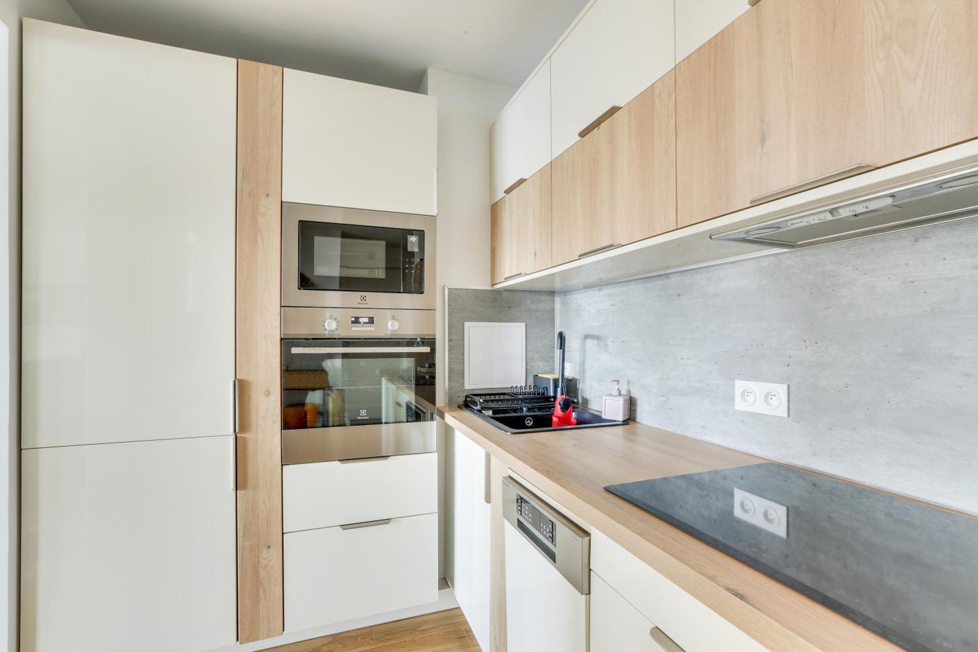 Paris Luxury Apartment 75M2 With Eiffel Tower View, 1 Min Metro, Parking ภายนอก รูปภาพ