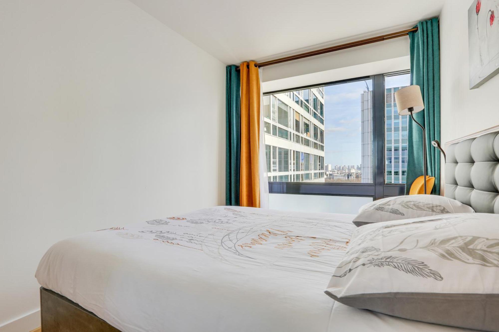Paris Luxury Apartment 75M2 With Eiffel Tower View, 1 Min Metro, Parking ภายนอก รูปภาพ
