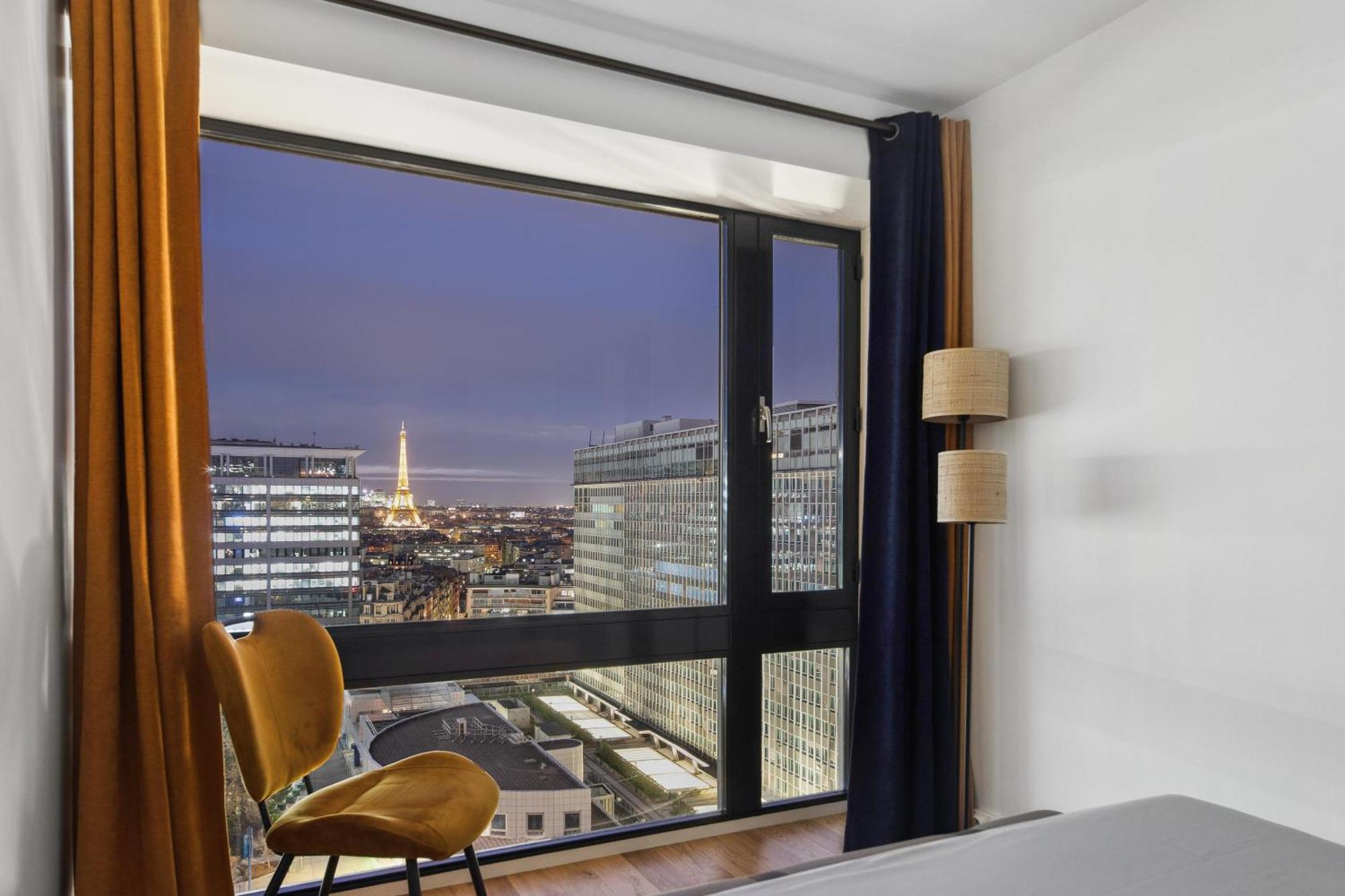 Paris Luxury Apartment 75M2 With Eiffel Tower View, 1 Min Metro, Parking ภายนอก รูปภาพ